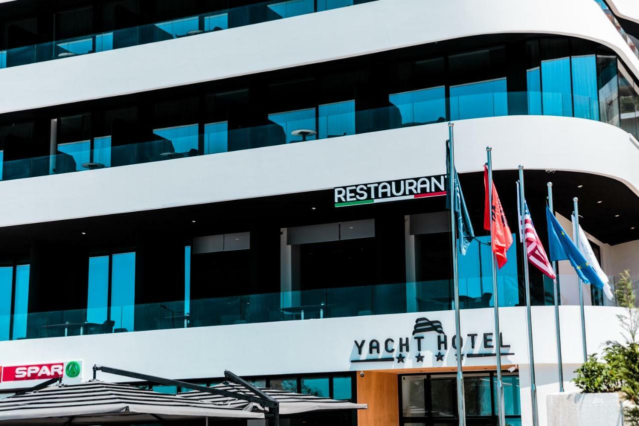 Yacht Hotel Vlorë Exteriér fotografie